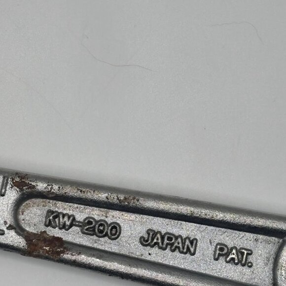 3.Peaks Three Peaks Adjustable Oil Filter Wrench KW-200 Made in Japan - Picture 5 of 5